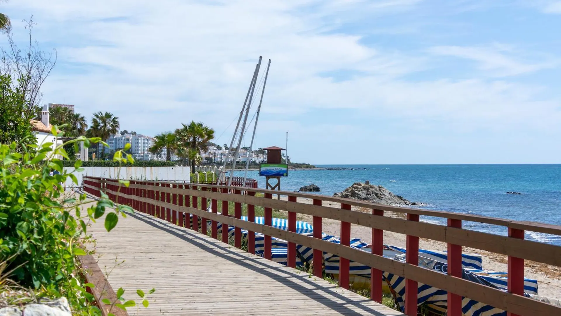 Blanco High-End Mediterranean Design By The Sea ~ Mijas